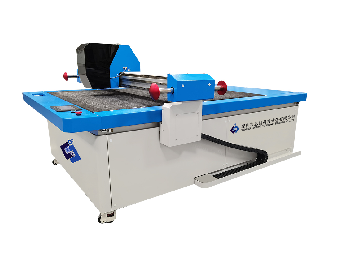 Packaging material cutting machine